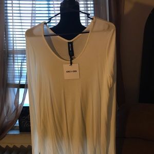 Agnes & Dora Thumbhole T XXL white NWT
